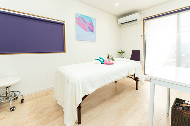 Through You | 燕のエステサロン