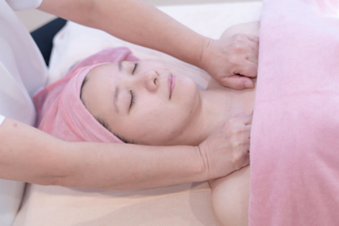 pure salon briller | 柏のエステサロン