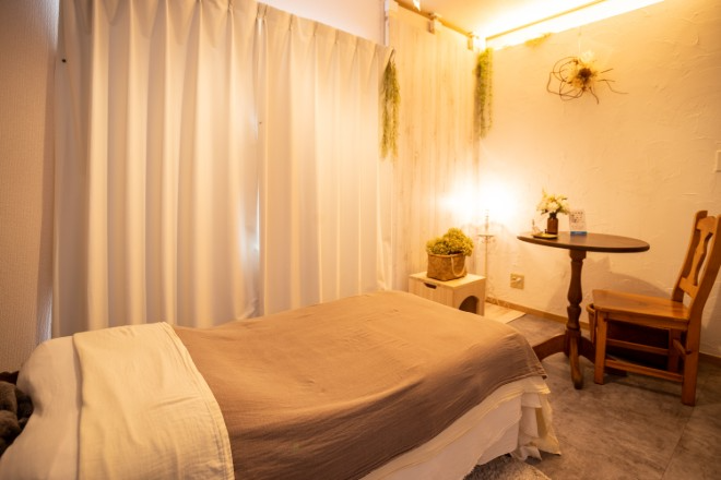 寝落ちのサロン Honorine | 上田のリラクゼーション