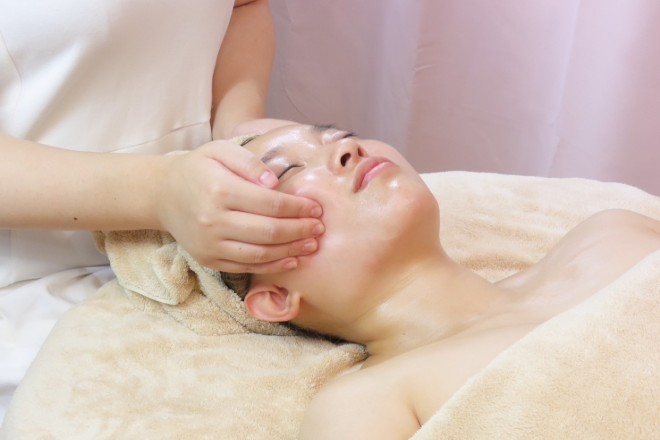 Glasses Beauty Salon | 高田馬場のエステサロン