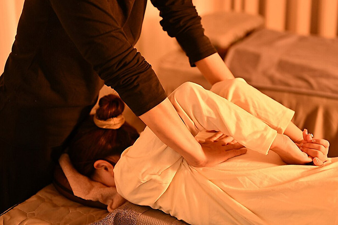 KAMOカンフー猫 通天閣店 | 日本橋のリラクゼーション