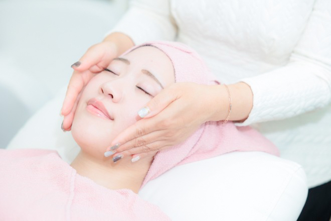 白ねこ化粧品店 | 高松のエステサロン