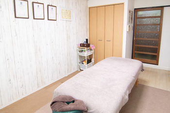 英国式リフレクソロジー・アロマセラピーサロン Gerrads Cross(ジェラーズクロス) | 京都駅/東山七条のリラクゼーション 英国式リフレクソロジー・アロマセラピーサロン Gerrads Cross(ジェラーズクロス) | 京都駅/東山七条のリラクゼーション