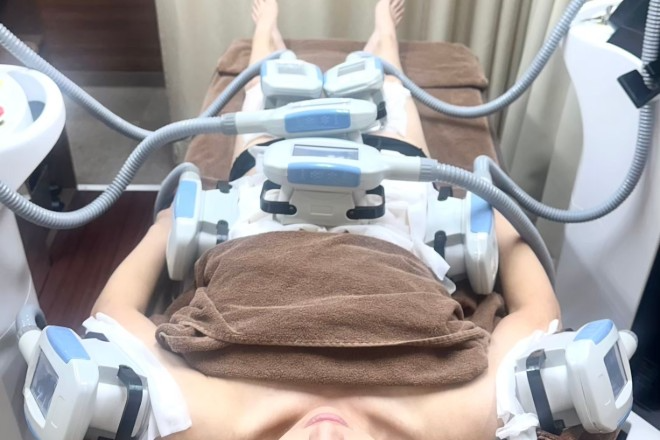 脂肪冷却専門店 Total Studio B-Revolution 秋葉原 上野店 | 御茶ノ水のエステサロン