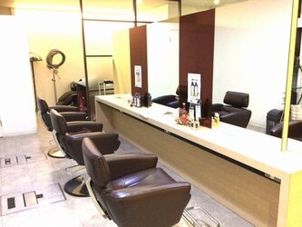 Le Parfumm 新松戸ダイエー店 ルパルファンエム シンマツドダイエーテン 千葉県 新松戸 の美容院 美容室 ビューティーパーク