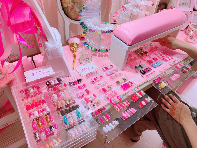 Nail Beauty Pink Rose ピンクローズ ネイルアンドビューティー ピンクローズ 沖縄県 糸満 のマツエク まつげパーマ ビューティーパーク