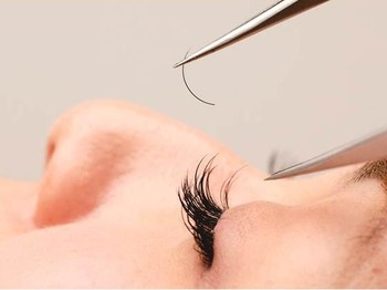 Earth Eyelash Aesthetic 長崎浜町店 アース オーセンティック アイラッシュアンドエステティック ナガサキハマノマチテン 長崎 県 長崎 のリラクゼーションサロン ビューティーパーク