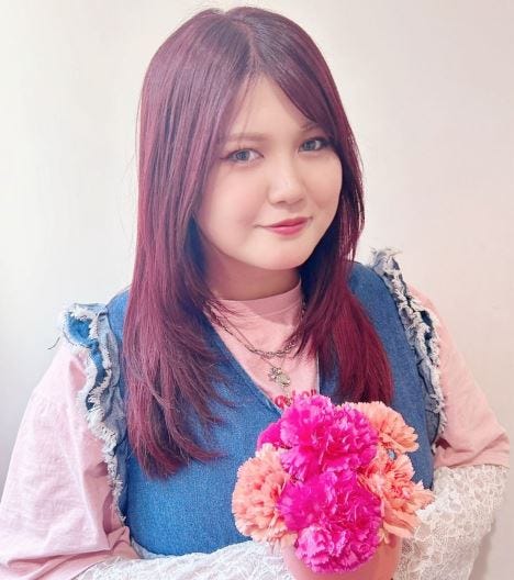 戸屋 歩美