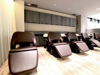 tricca Ginza | 銀座のヘアサロン