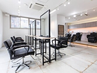 AKAMEE | 表参道のヘアサロン AKAMEE | 表参道のヘアサロン