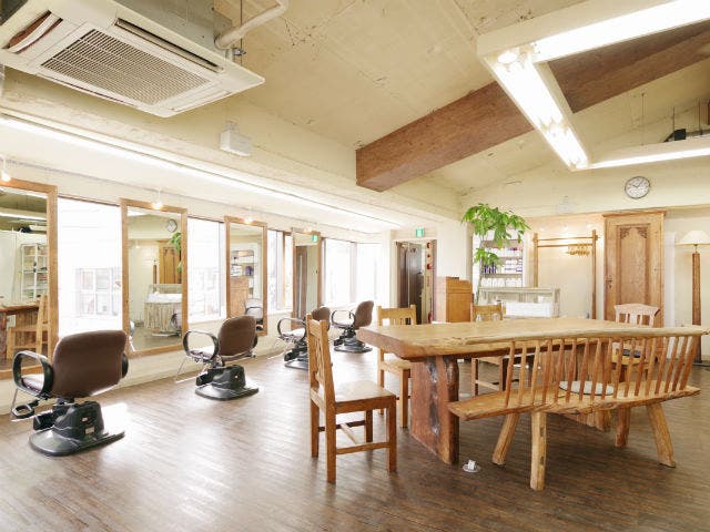 ROUTE a | 原宿のヘアサロン