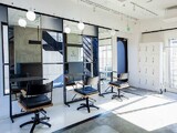 TROIS EPIS トロワエピ  表参道店 | 表参道のヘアサロン