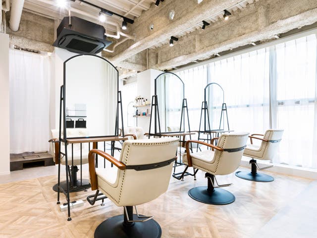 shirof shinjuku | 新宿のヘアサロン