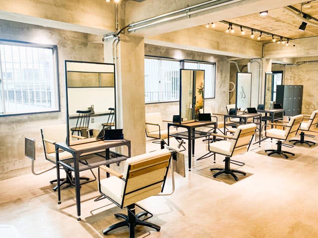 【＆】高円寺店 | 高円寺のヘアサロン