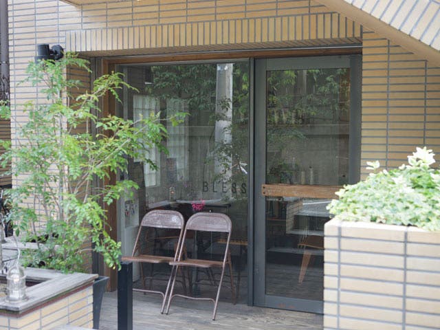 BLESS | 表参道のヘアサロン