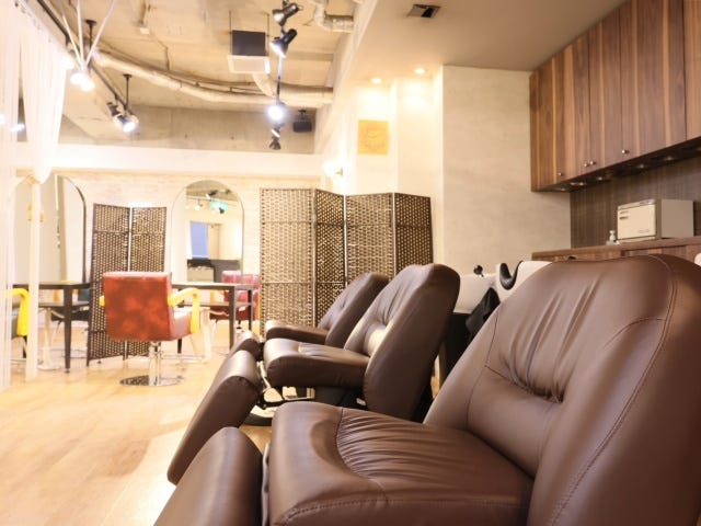 STASTNY by LUMI | 横浜のヘアサロン