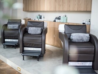 Anti Ours | 表参道のヘアサロン Anti Ours | 表参道のヘアサロン