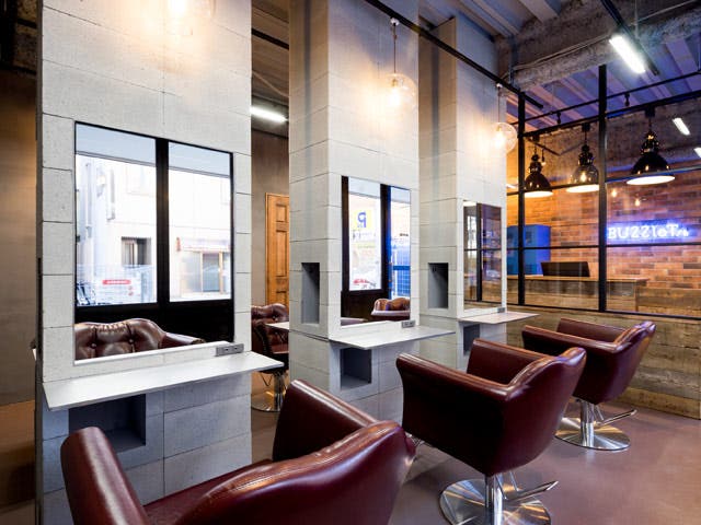 BUZZIoT/h | 川崎のヘアサロン