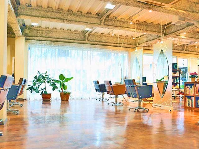 T.C.SPACE 元住吉店 | 武蔵小杉のヘアサロン