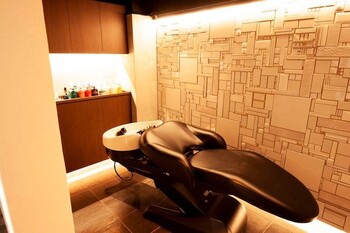 HAUS eins | 銀座のヘアサロン