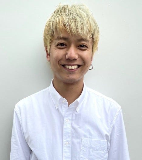 アカマツ ユウヤ