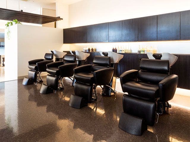 CLAUDE monet H2O AVEDA salon & spa | 丸の内のヘアサロン