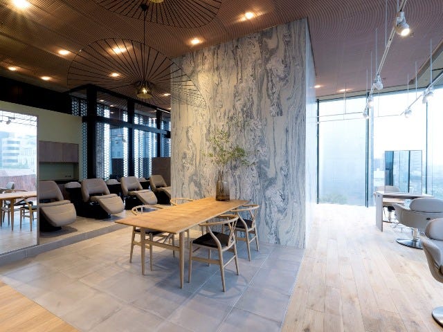 broocH 表参道 | 表参道のヘアサロン