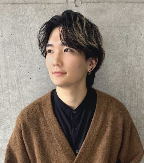 片桐 シオン