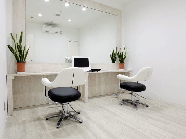 BRAVE 柏東口 | 柏のヘアサロン