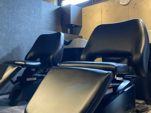 youres hair 神楽坂 | 飯田橋のヘアサロン