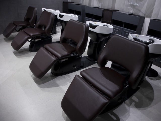 color resort Ai 御徒町店 | 上野のヘアサロン color resort Ai 御徒町店 | 上野のヘアサロン