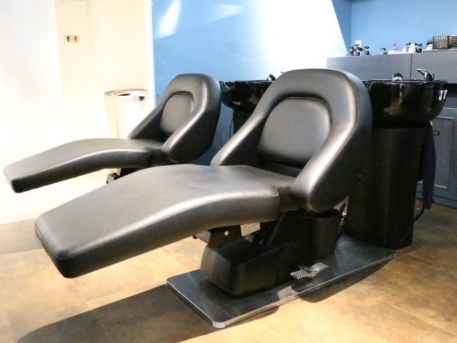 color resort Ai 葛西店 | 西葛西のヘアサロン