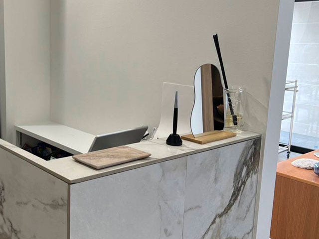 Louwe 青山 | 表参道のヘアサロン