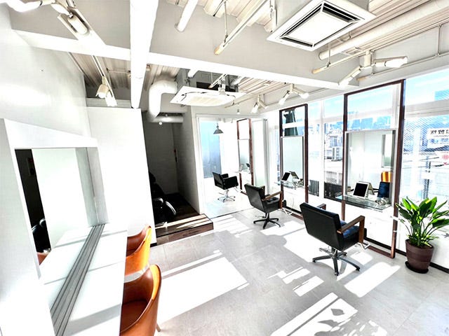 Heart's 脱白髪染め専門サロン | 原宿のヘアサロン