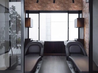 Heart's 白髪ぼかし専門サロン | 表参道のヘアサロン