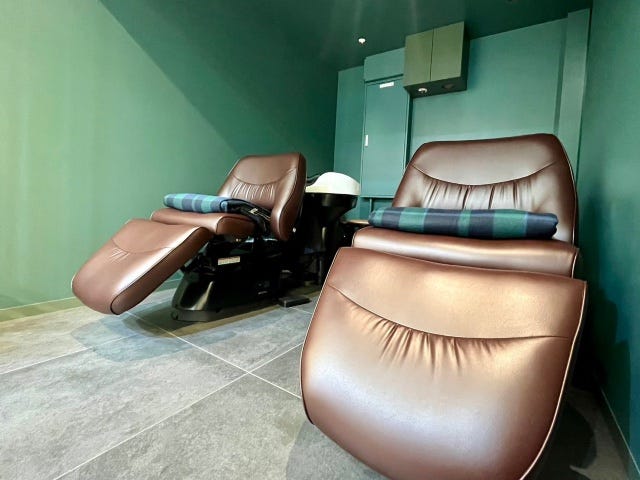 THOMPSON ST. HAIR | 銀座のヘアサロン