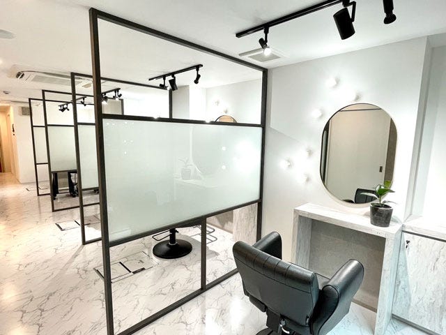 Rr SALON Azabu juban | 麻布のヘアサロン