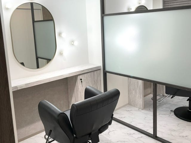 Rr SALON Azabu juban | 麻布のヘアサロン