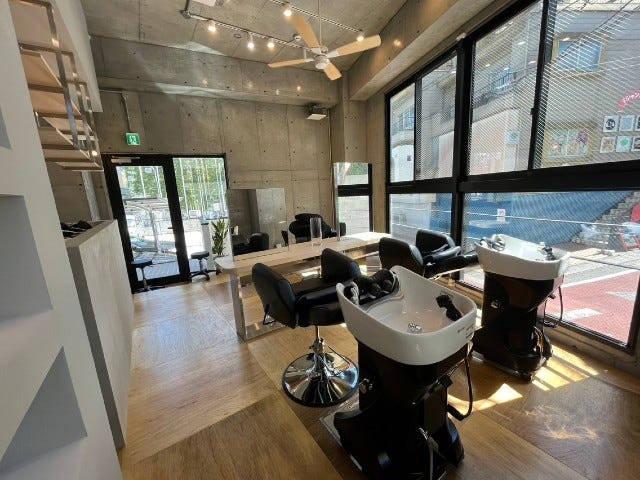 Lucent | 原宿のヘアサロン