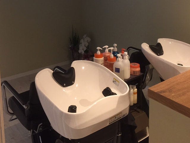 LABORA INNOCENCE | 金山のヘアサロン