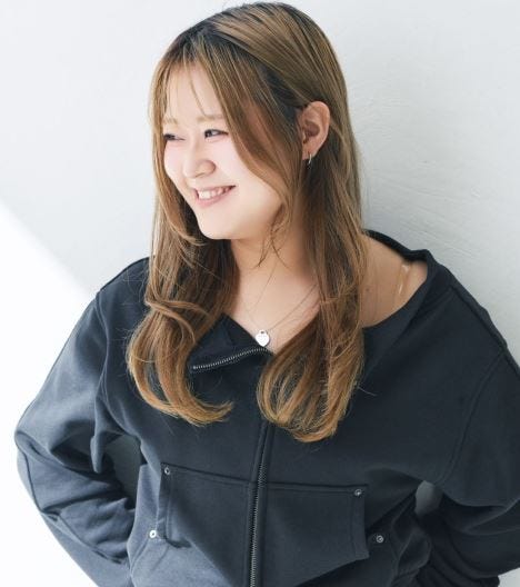 山内 友里菜