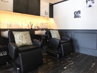 HEAT by UNCUT & LOUNGE | 渋谷のヘアサロン HEAT by UNCUT & LOUNGE | 渋谷のヘアサロン