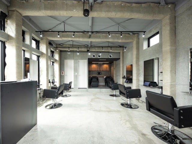 OVER三軒茶屋 | 三軒茶屋のヘアサロン