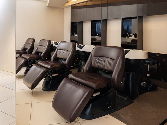 ZA/ZA 早稲田店 | 高田馬場のヘアサロン