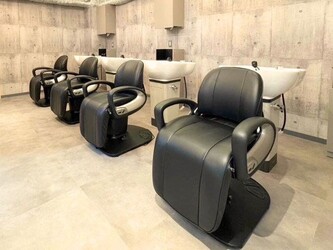 ARiA by ECLART 新宿南口店 | 新宿のヘアサロン ARiA by ECLART 新宿南口店 | 新宿のヘアサロン