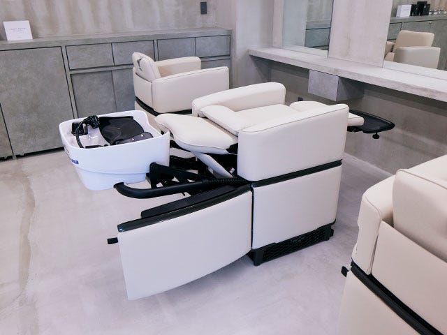 THE AWESUM 下北沢 | 下北沢のヘアサロン