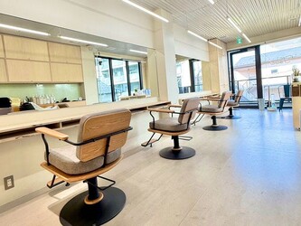 Towa by Lin'ne | 下北沢のヘアサロン