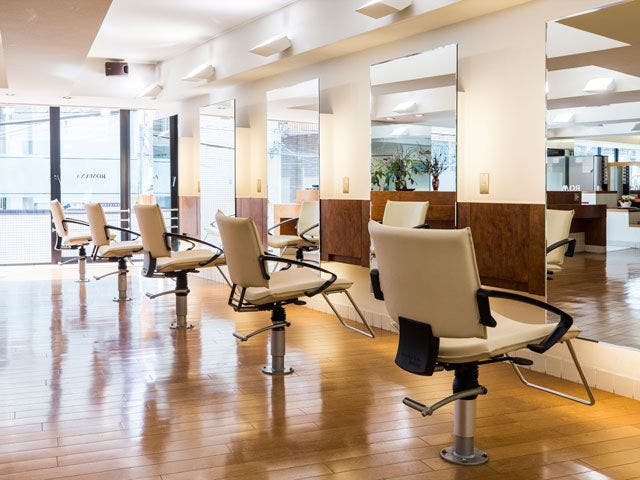 ROMANA JIYUGAOKA | 自由が丘のヘアサロン