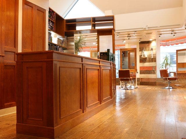 COLORS Island | 自由が丘のヘアサロン