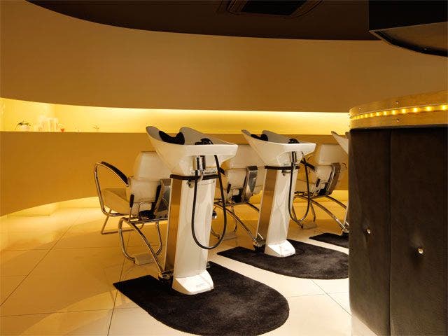 BLANCO 青山 | 表参道のヘアサロン BLANCO 青山 | 表参道のヘアサロン